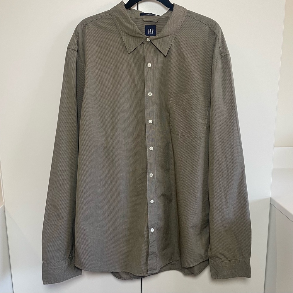 Gap 100% Cotton Fitted Tan White Stripe Button Down Long Sleeve Collared Shirt - Picture 4 of 6